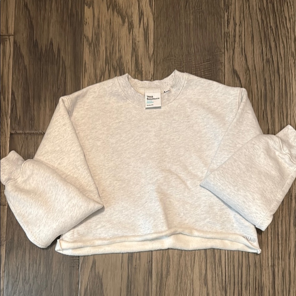 Aritzia Cream Cropped Sweater